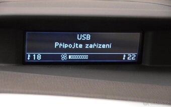 Volvo XC60 2010 D5 – bezpečí a pohodlí pro celou rodinu - 12
