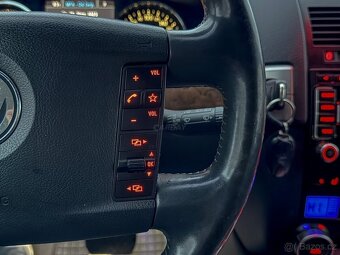 Volkswagen Touareg R-LINE 3.0TDI 176KW plná výbava - 12
