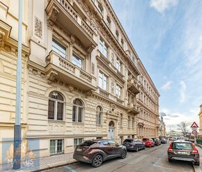 Pronájem bytu 3+1 (100 m2) s balkónem Praha 2 - Vinohrady, u - 12