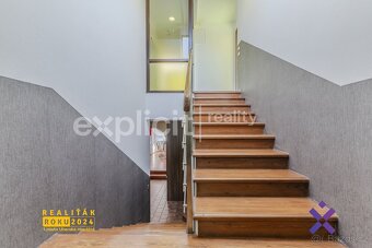 Prodej rodinného domu 6+1 328 m2, pozemek 528 m2  - Uherské  - 12