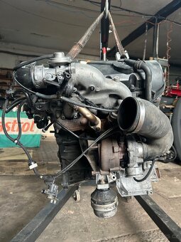 Motor 1.9TDI 96kW AVF - 12