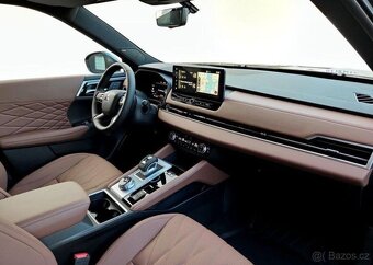 Mitsubishi Outlander 2.4 PHEV Instyle+ | 8 let záru 225 kw - 12