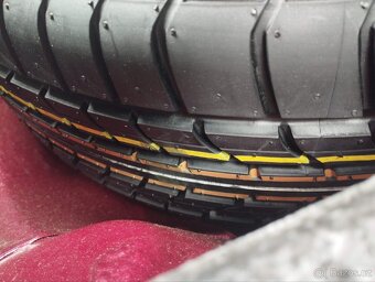 Mazda 626,2.5 ,24V,6V,1,maj.39tkm.stk 3/27,
Tel:608 432 121 - 12