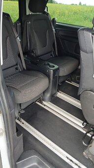 Mercedes-Benz V-CLASS W447 - 12