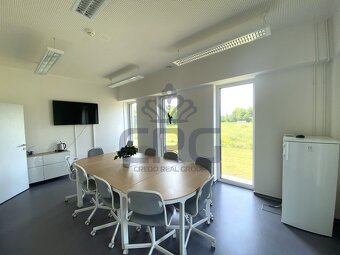PRONÁJEM DVOU NOVÝCH KANCELÁŘÍ O CP 38,2 M2 V BRNĚ - 12