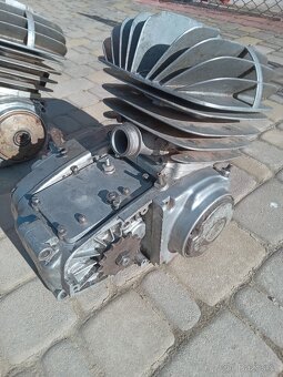 Motory cz cross 250,997 a 980 model - 12
