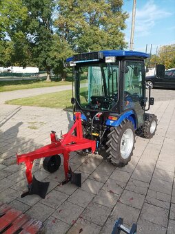 Malotraktor Farmtrac 26 4WD s kabinou - 12