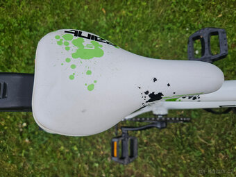Zánovní dětské 20" horské hliníkové kolo SUP, rám 10" - 12