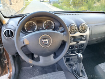 Dacia Duster, 1.6i s LPG, nádrž 2031, nová STK, tažné - 12
