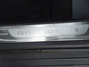 Pridám Hyundai Grandeur model 2012 - 12