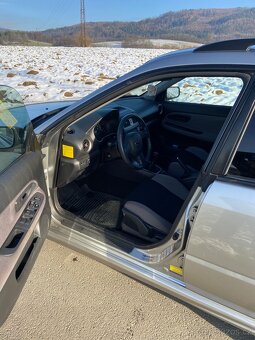 Subaru impreza 2.0r - 12