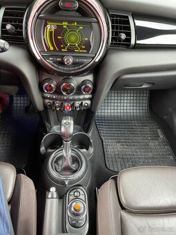 Mini Cooper S JOHN WORKS 2.0i 141kw F56 , 7/2016 , 64 000 km - 12