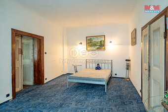 Prodej rodinného domu, 378 m², Švihov, ul. Komenského - 12