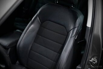 VW Golf 7 Variant  1.4 TSI 103 kW Comfortline     99 000 km - 12