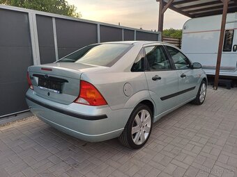 Ford focus 1.6 16V 2004 - 12