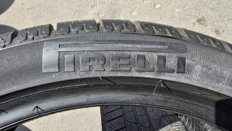 Zimní pneu 265/35/19 Pirelli - 12