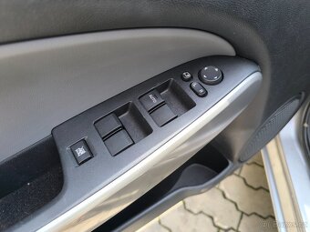 Mazda 2, r.v: 12/2009, 1.3 55kw, 115000km, klima, dovoz D - 12