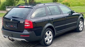 Škoda Octavia SCOUT 2.0 TDI 4X4 103KW COMBI ELEGANCE - 12