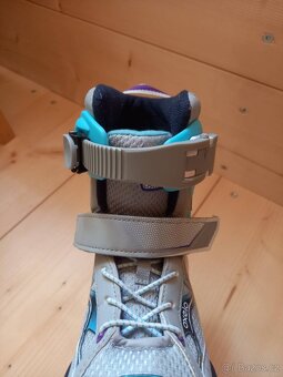 Dívčí rostoucí lední brusle, vel. 29-32 - 12