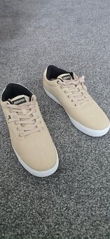 Prodám více párů bot NOVÉ - 12