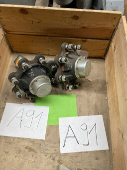 Náhradní díly Menzi Muck - 12