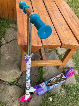 Dětské kolo,koloběžky a dětské brusle. - 12