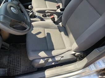 Prodám VW GOLF V 1.9TDI 77kw 2008 EDITION nová STK - 12