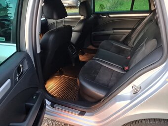 Škoda Superb 2.0 125kW r.v. 2014 - 12