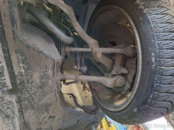 BMW e91 330d 2008 - Na náhradní díly - 12