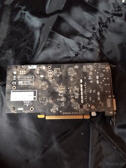 Grafické karty - 12
