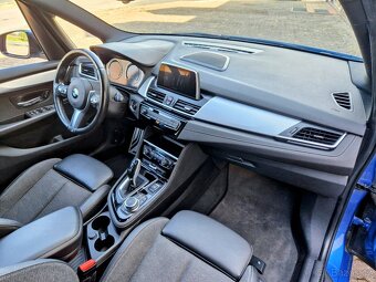 BMW 218i GranTourer M-Sport Koupeno v CZ odpočet DPH - 12