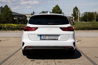 Kia Ceed SW 1.6 CRDi MHEV Gold - 12