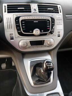 Ford Kuga 4x4 - 12