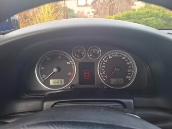 Volkswagen Passat B5.5 1.9 TDI - 12