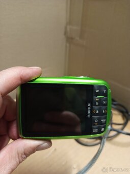 FUJIFILM  FINEPIX  Z33WP - 12