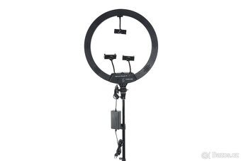 Profesionální RGB LED kruhové světlo 56 cm se stativem - 12