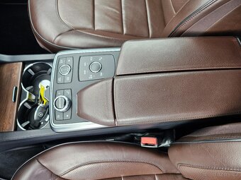 Mercedes Benz GL X166 r.v. 2013 3,2 190kw ČR - 12