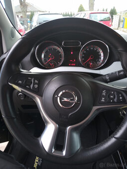 Opel Adam  1.2 51KW-NOVÁ STK - 12