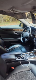 Mercedes-Benz w212 E-class - 12