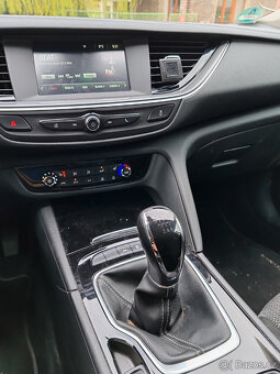 Opel Insignia 2.0 125kW 9/2017 188000  naftová - 12
