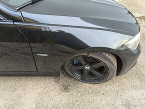 Bmw e90 330d 180kw veškeré náhradní díly z vozu - 12