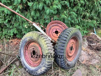 stroje - 12