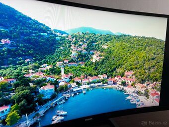 Prodám Philips 499P9H – 49" zakřivený ultraširoký monitor - 12