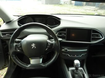 Peugeot 308  SW 1.2 Pure Tech 96KW - 12