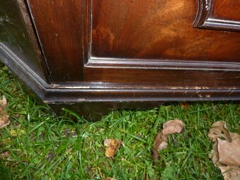 Rohová vitrína 46 x 46 cm - 12