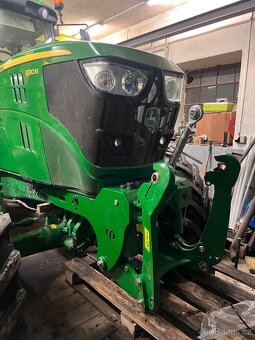 přední tříbodový závěs pro traktory John deere - 12