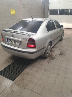 Octavia 1.9.81 kw 220 tis - 12