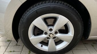 Škoda Rapid Spaceback 1,2 TSi 77 KW, Panorama - 12