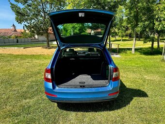 Škoda Octavia Combi 1.2 TSI 77 kW Elegance (2013) – TOP stav - 12