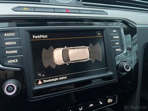 Volkswagen Passat Variant 1.4TSi 110kw HIGHLINE - 12